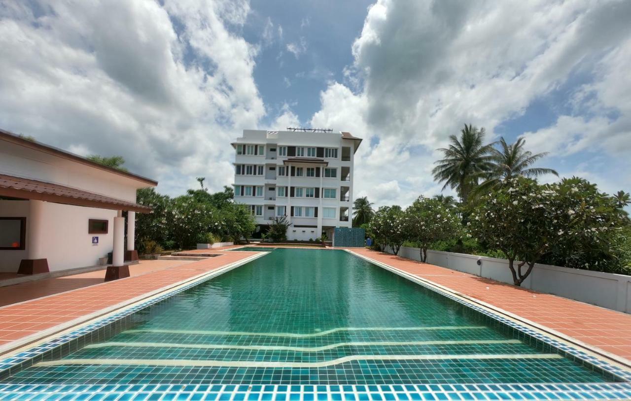 Khanom Sea Breeze Apartment المظهر الخارجي الصورة